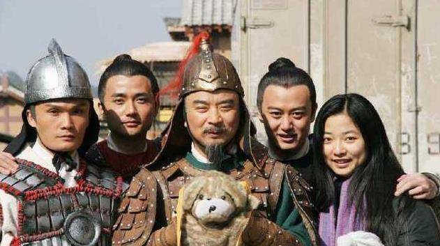 张士贵演员与小巷中的隐秘瑰宝,一场探索未知的旅程