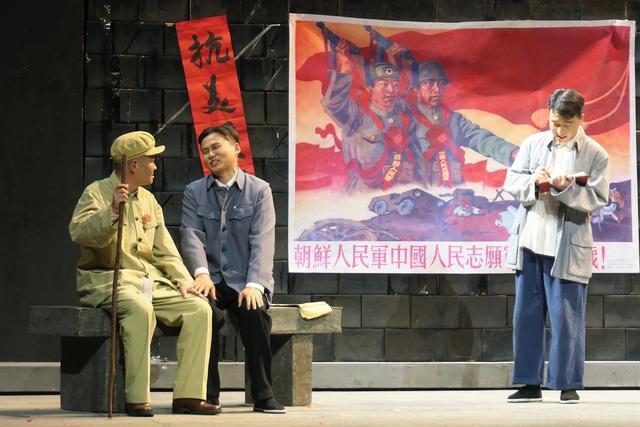 内地演员与小巷中的隐藏瑰宝,一家特色小店的奇遇