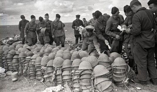 抗日狙击手传奇,变化、自信与成就的力量