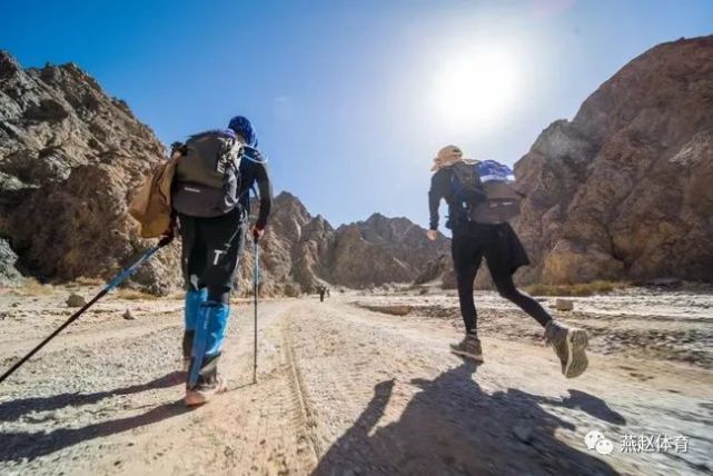 最新男女户外活动视频,徒步旅行技能步骤指南(初学者/进阶用户适用)