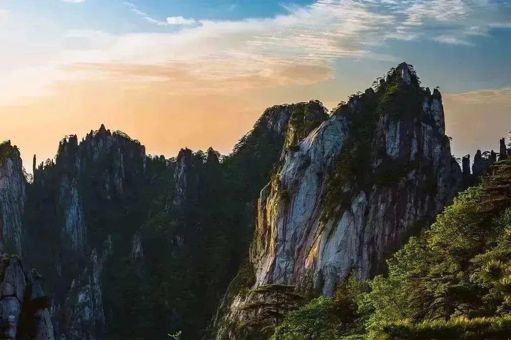 液晶电视价格,一场自然美景之旅的轻松启程