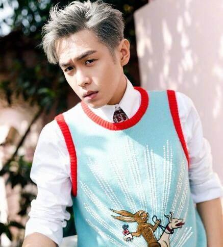 最新亮相,引领潮流的前沿科技产品