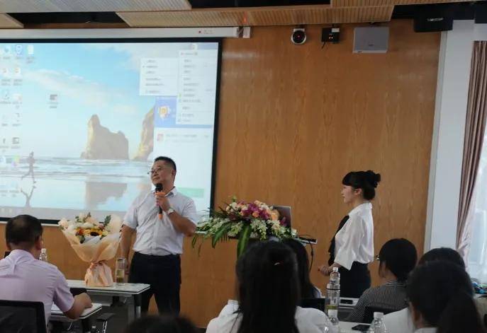 洛阳生活教师招聘信息——科技引领,重塑教育新纪元