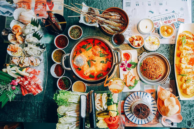 南悦兮言厉行章节更新——小巷中的秘密美食殿堂