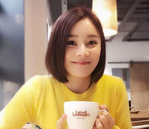 袁姗姗最新行程公布,忙碌女神的足迹之旅