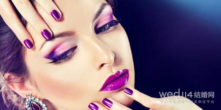 最新仿妆技巧,小巷深处的彩妆秘境