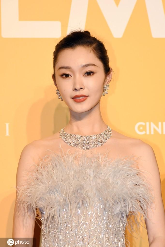 许晴电影,光影中的女神魅力