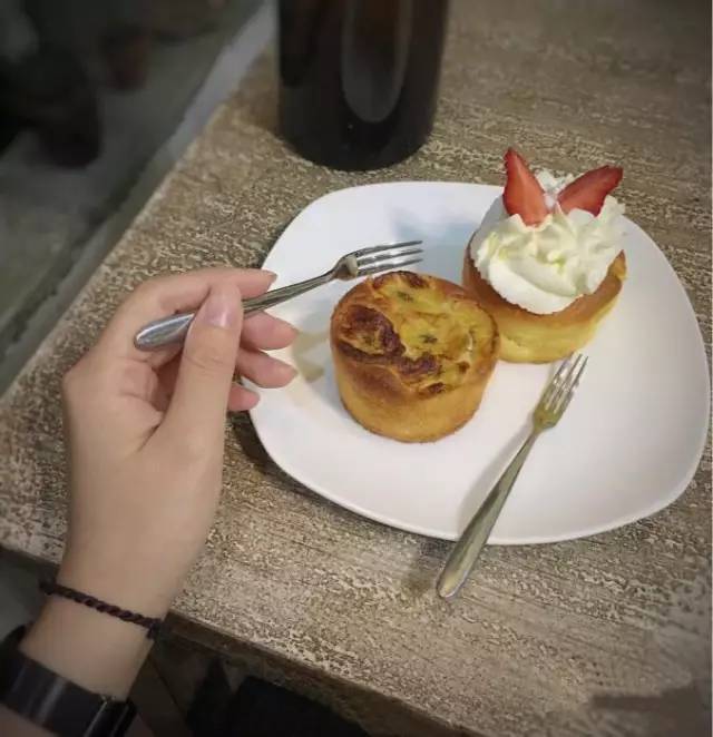 MMOMCC最新动态,小巷中的独特风情,一家隐藏版特色小店