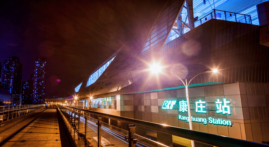 广州最新人行天桥,城市步行新体验