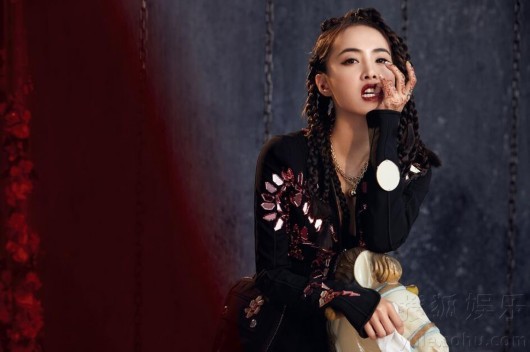 最酷的女明星,自信、变化与成就的力量