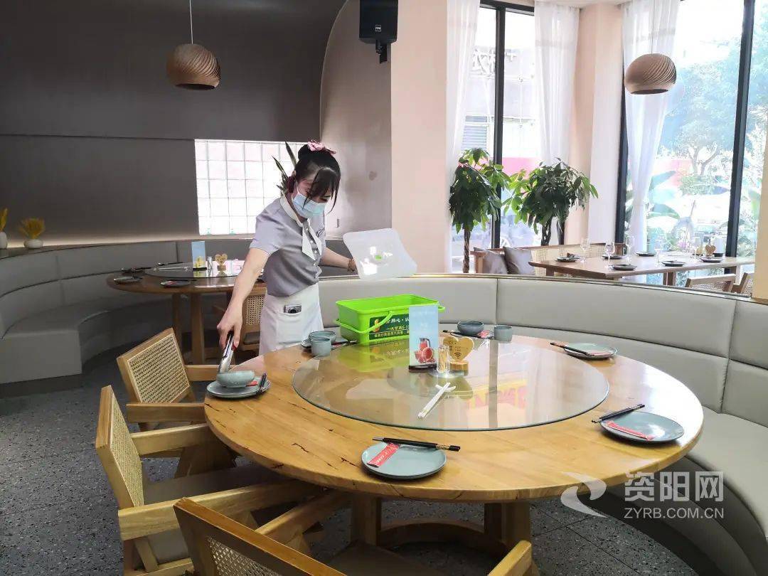 最新家庭餐桌游戏,让餐桌成为欢乐的聚会场所