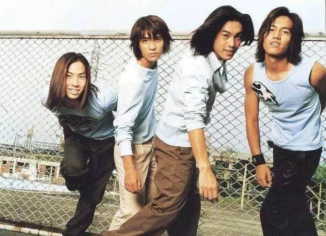 最美的青春的演员,演技与魅力的多维解读