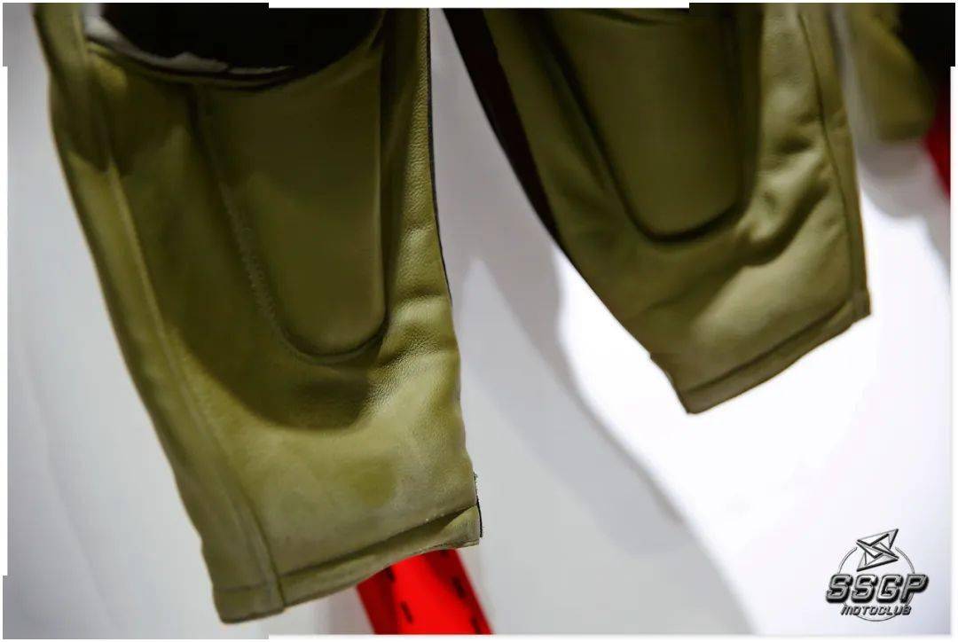 最新运动鞋款,时尚与性能的完美结合