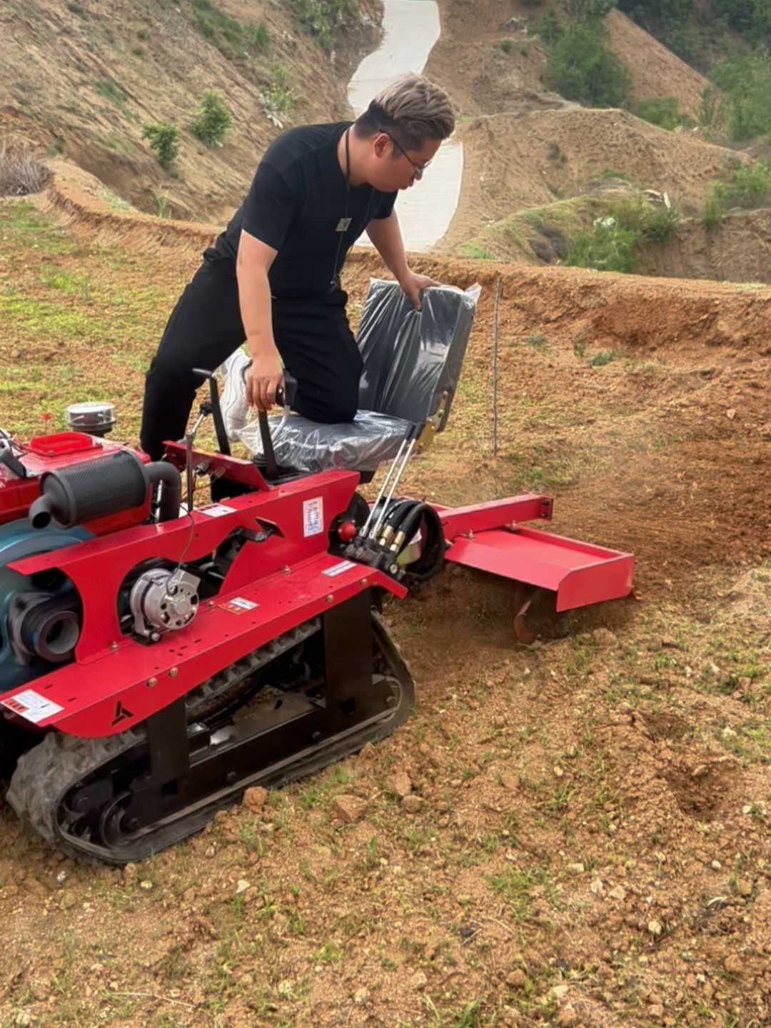 最新旋耕机,科技的力量,重塑农业的未来