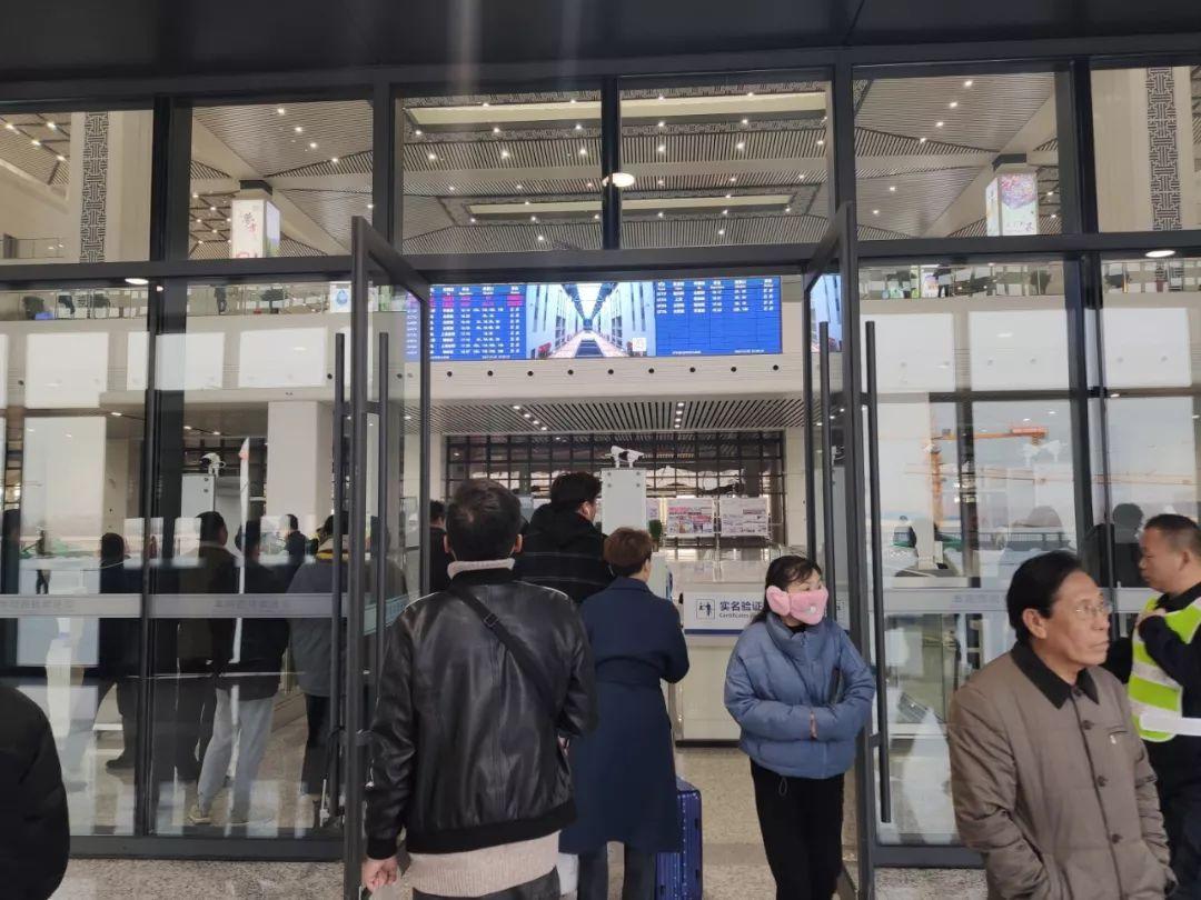 阜阳高铁站最新动态指南