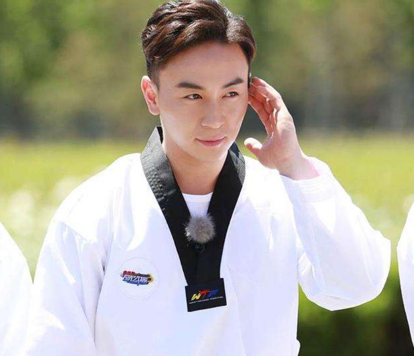 释小龙搞笑电影,笑对人生,学无止境,自信成就梦想