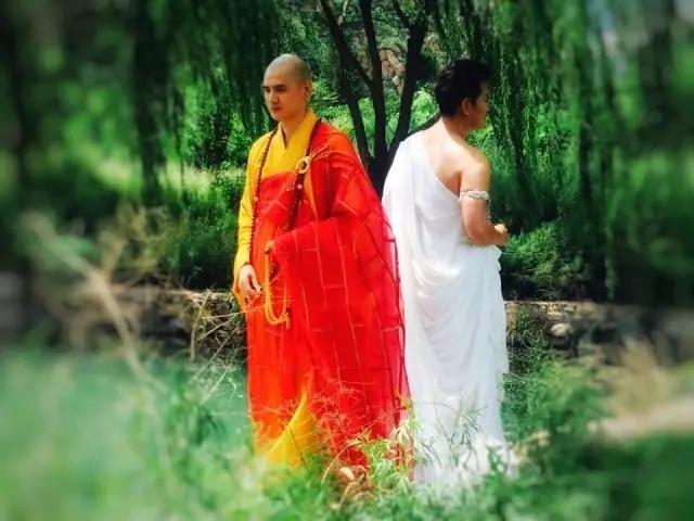 最新致富神器,与自然美景共舞,寻找内心的平和与财富