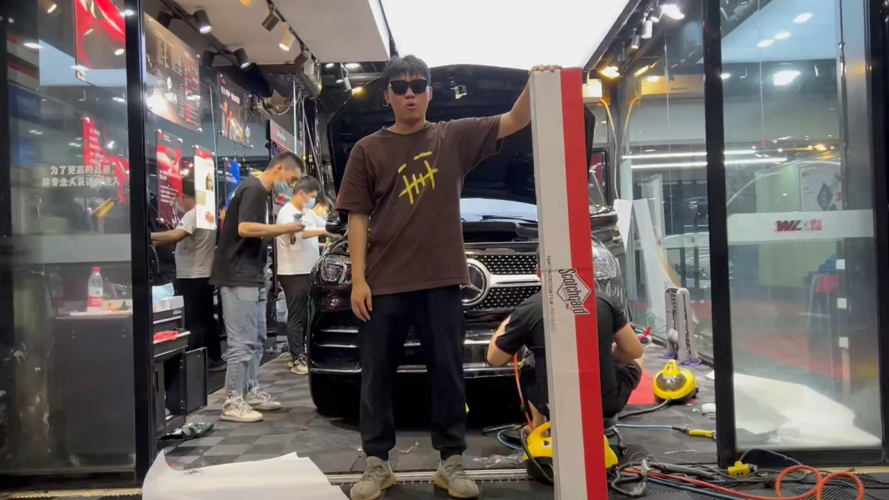 小红书掀起汽车贴膜大赛热潮!🚗炫技时刻,谁与争锋?