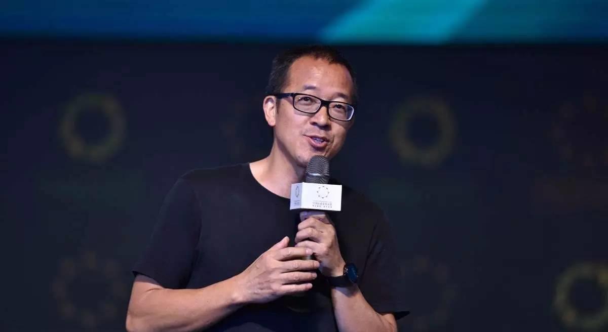 俞敏洪最新演讲,小巷中的独特风味,一家你不得不探索的特色小店