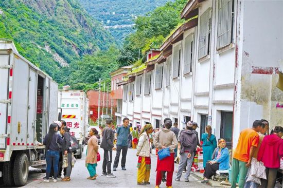 樟木口岸最新,口岸上的奇遇与家的温暖