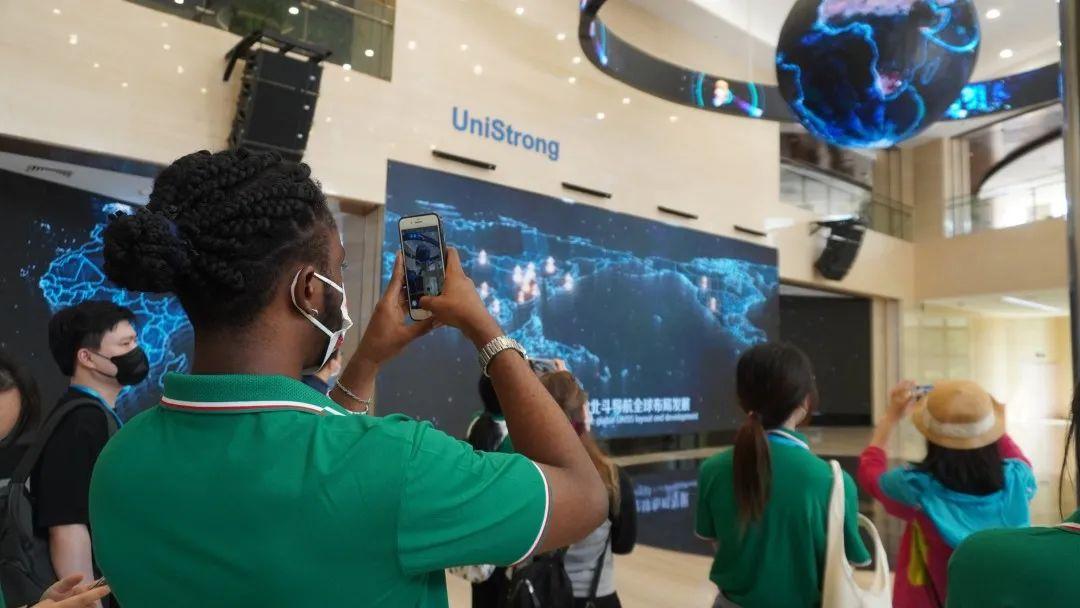 重磅推出14日最新高科技产品——领略未来科技魅力,改变生活品质