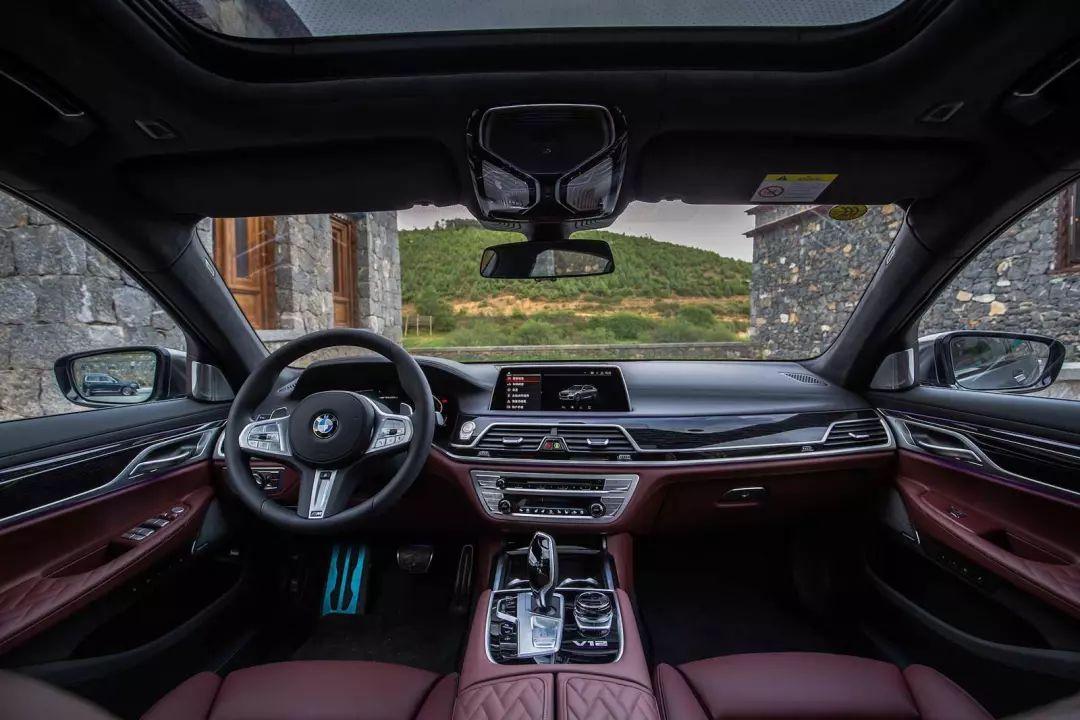 歌中国最新——领略科技巅峰,体验未来生活