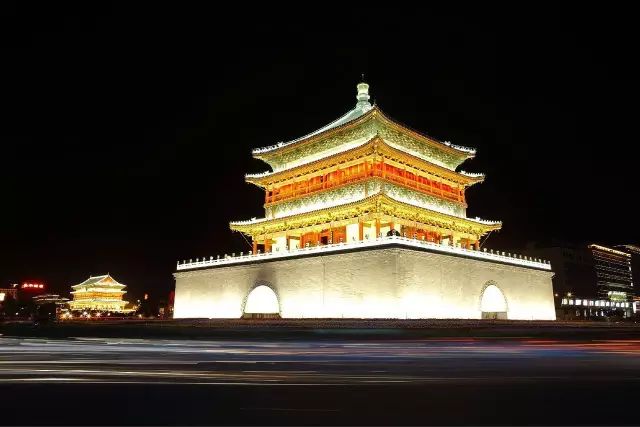 最新的飞檐,探索现代建筑美学的新领域