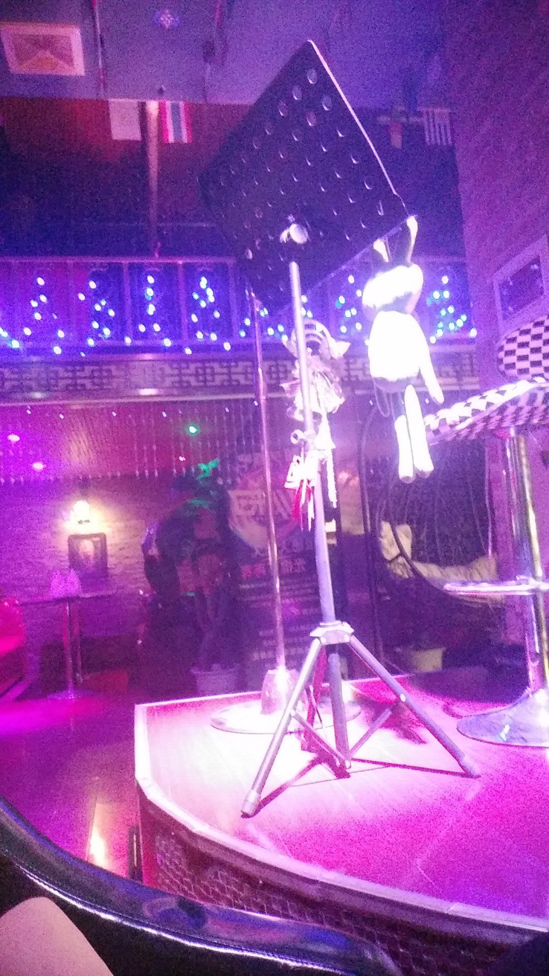 武威最新酒吧,时尚夜生活的热门目的地