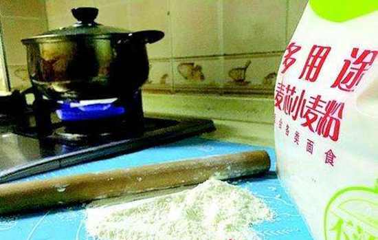 面粉最新国标下的温馨厨房冒险