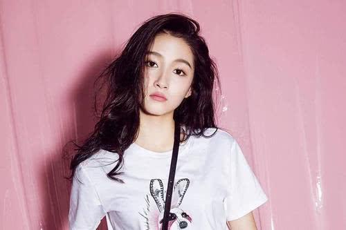 最新空姐的日常趣事与友情纽带