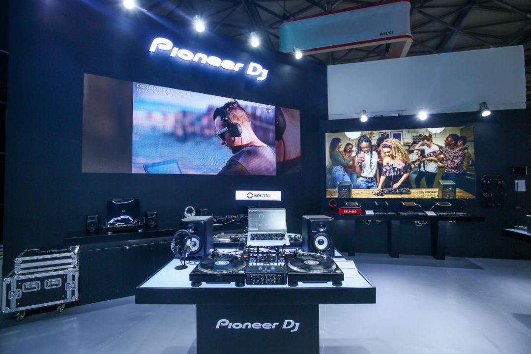 最新大型Dj高科技产品介绍