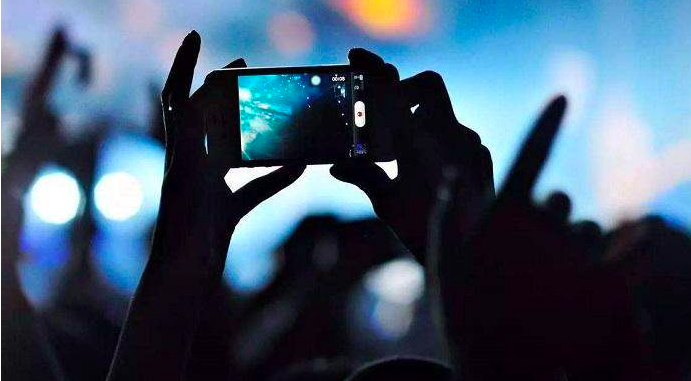 最新拍了拍,一种社交互动方式的崛起与影响