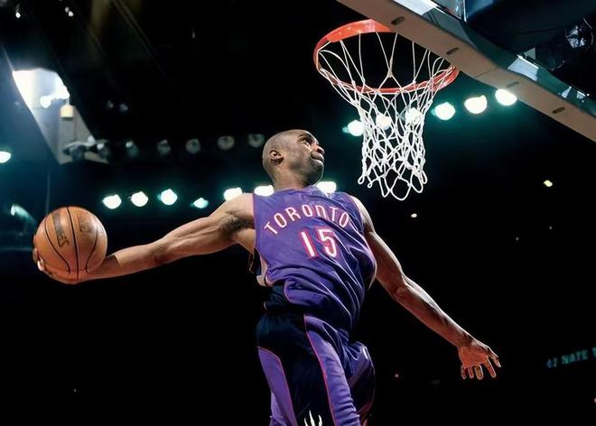 戈登最新扣篮,跃向成功的力量与自信的飞跃