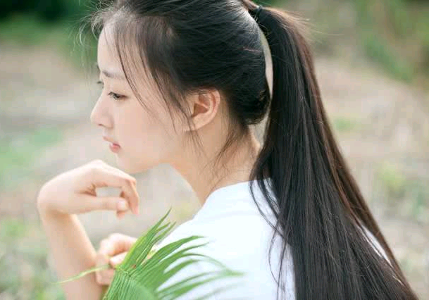 最新女人的情感科技宠儿——情感智能伴侣,重塑生活体验!