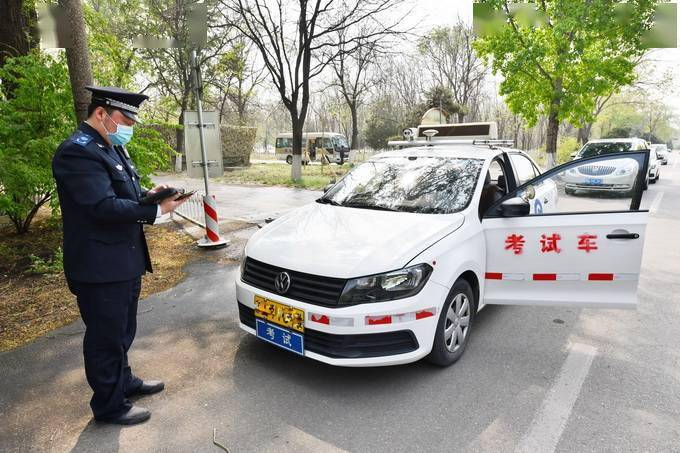 香港二四六天免费开奖,重要性解释落实方法_VR81.16